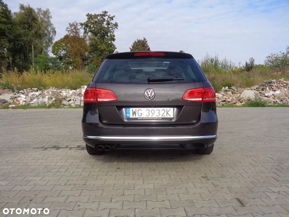 Volkswagen Passat 2.0 TDI DPF Highline - 33