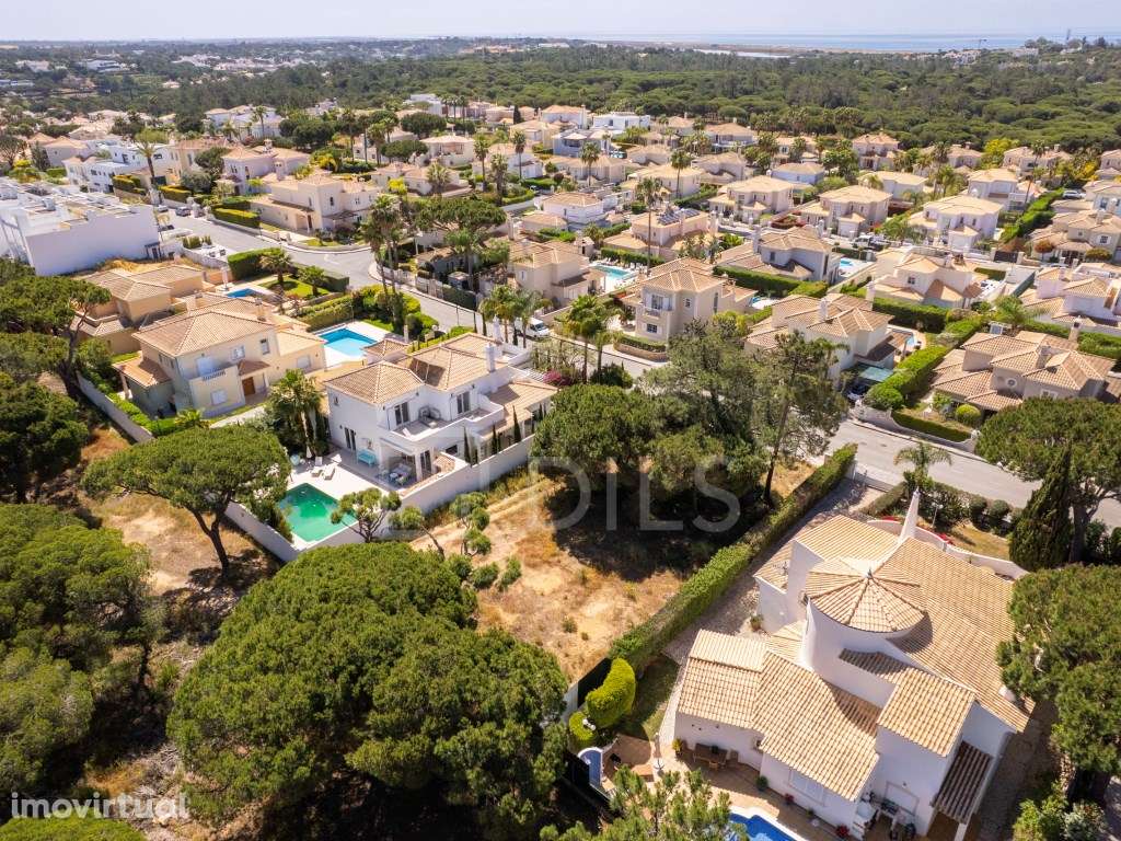 Lote para Construção de Moradia Isolada, Varandas do Lago, Almancil... - Grande imagem: 4/16