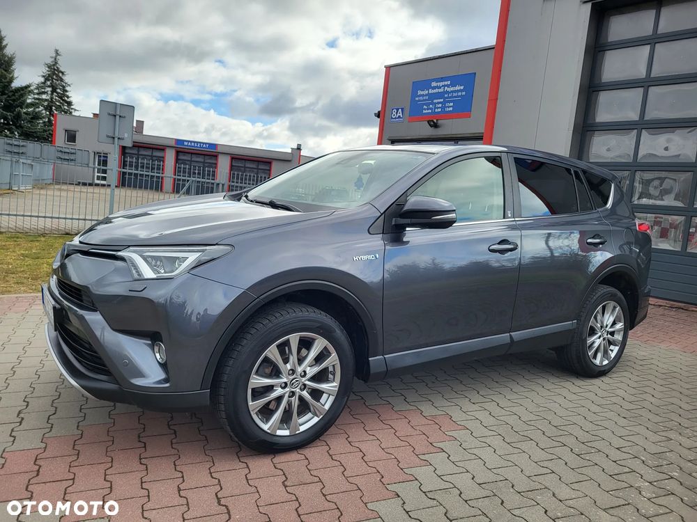 Toyota RAV4 Hybrid Premium 4x2 - 12