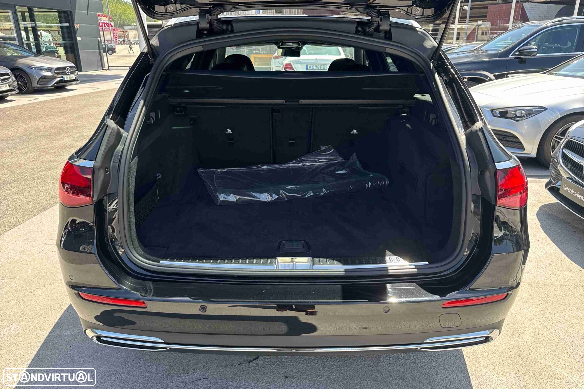Mercedes-Benz E 220 d - 11