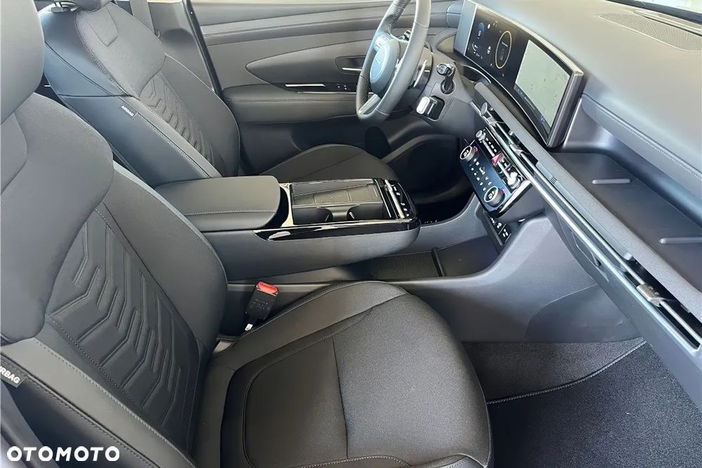 Hyundai Tucson 1.6 T-GDi HEV Executive 2WD - 9