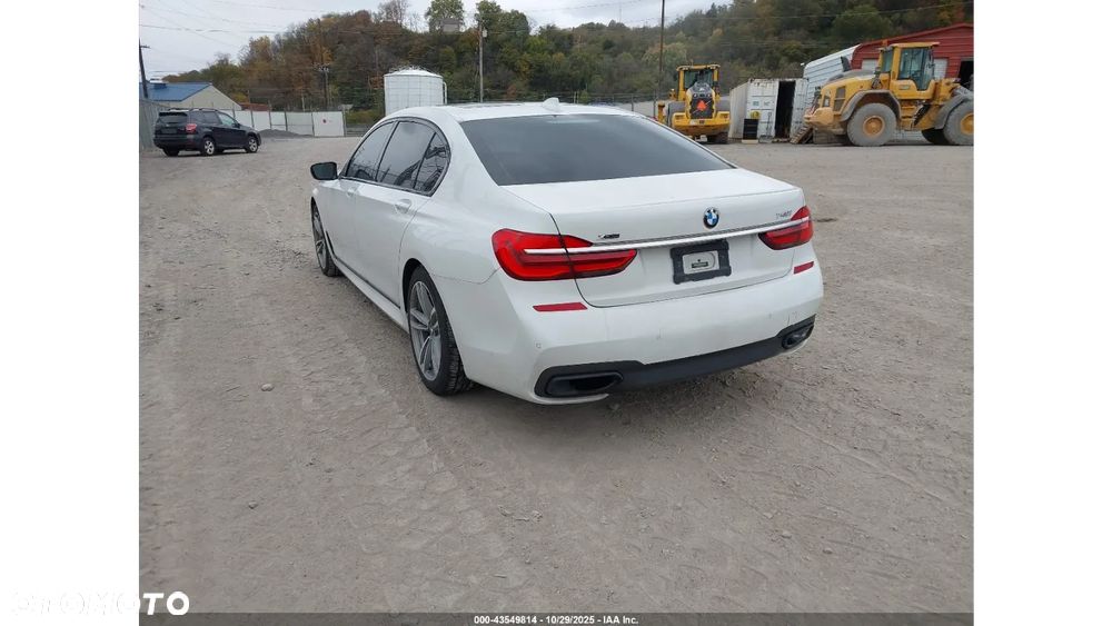 BMW Seria 7 - 5