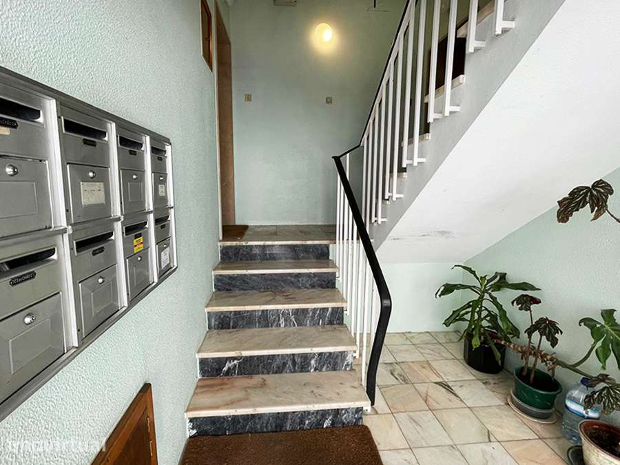 Pequeno T2, renovação total com qualidade, centro de Caldas da Rainha - Grande imagem: 2/12