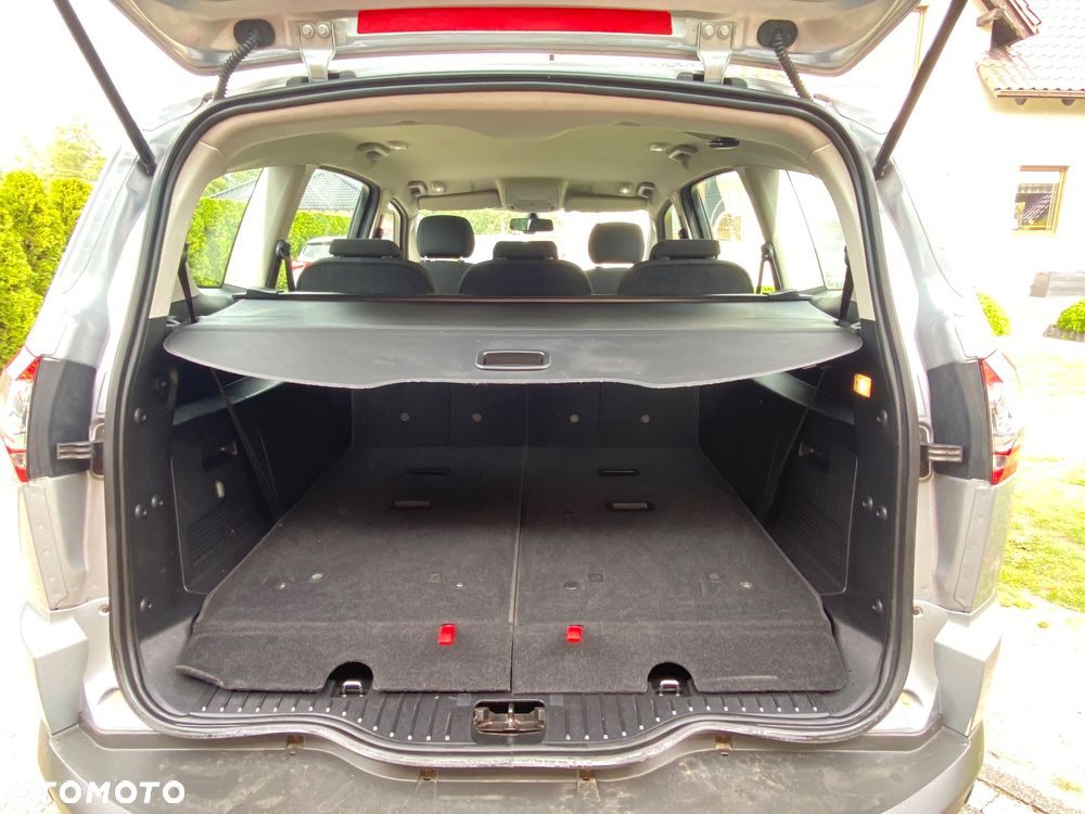 Ford S-Max 2.0 TDCi Titanium - 27