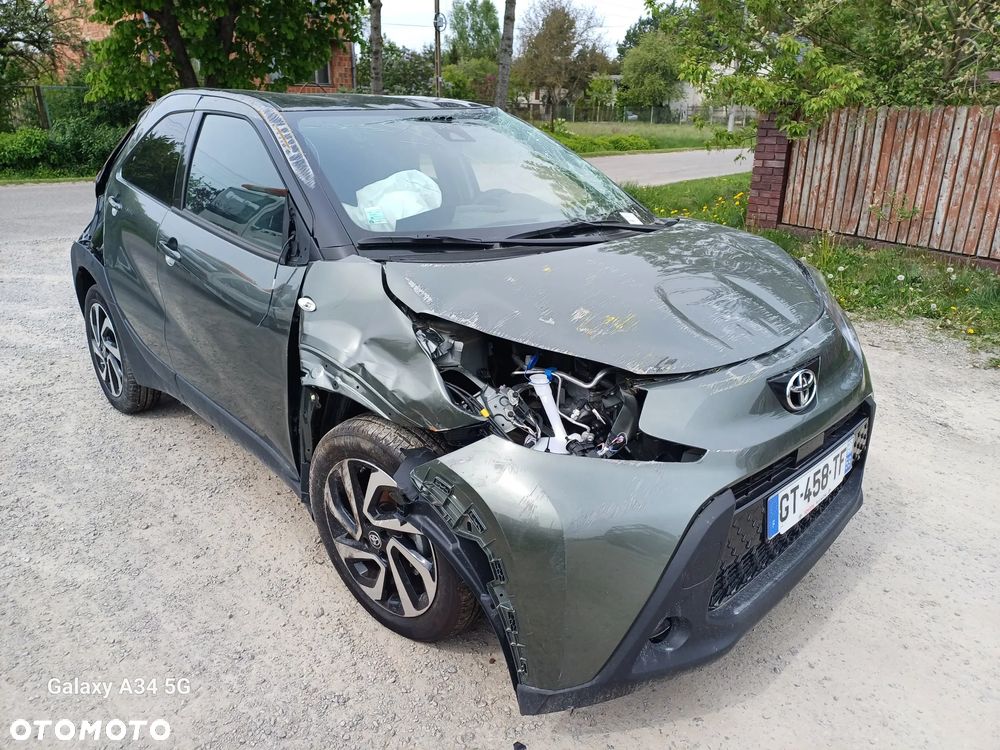 Toyota Aygo X 1.0 VVT-i Executive - 2