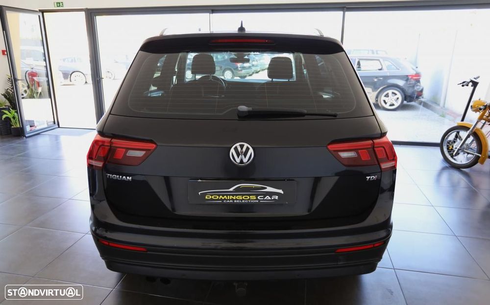 VW Tiguan 1.6 TDI Confortline - 7