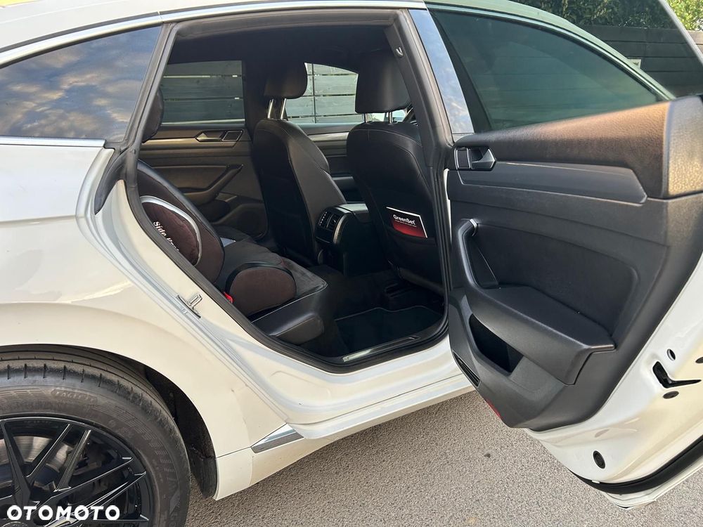 Volkswagen Arteon 2.0 TSI R-Line DSG - 11