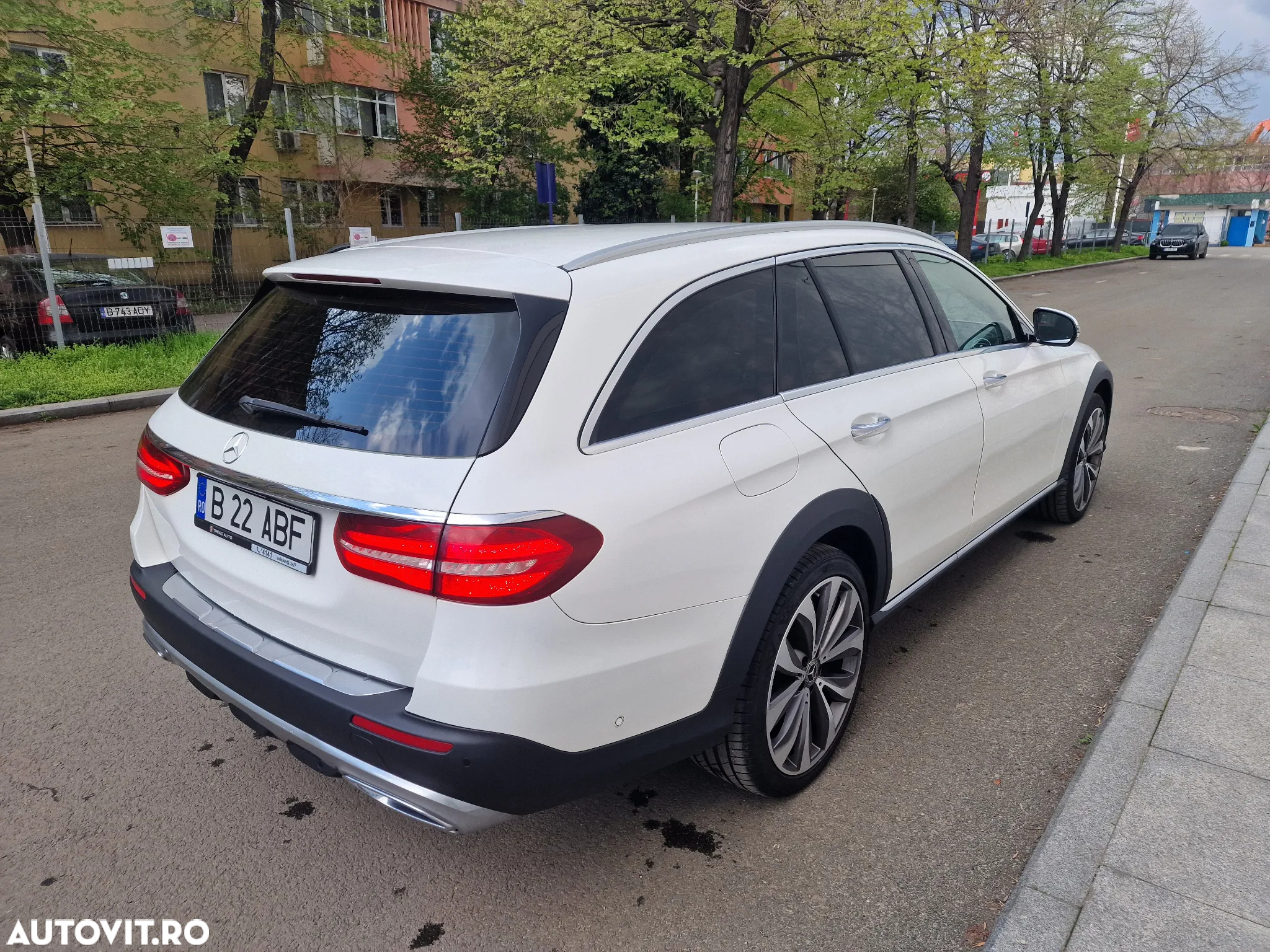 Mercedes-Benz E 350 d All-Terrain 4MATIC Aut. - 3