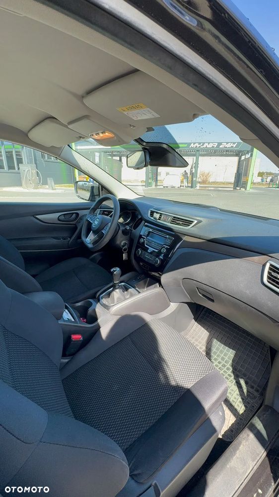 Nissan Qashqai 1.2 DIG-T N-Connecta - 12