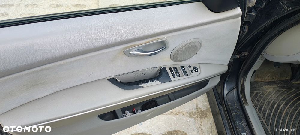 BMW Seria 3 320d DPF - 14