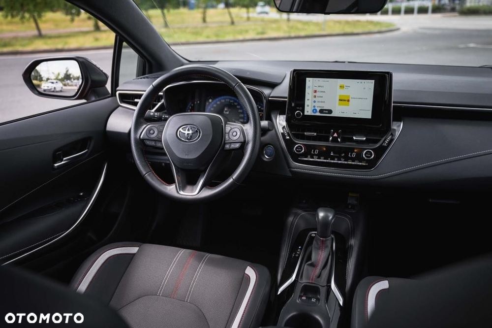 Toyota Corolla - 4