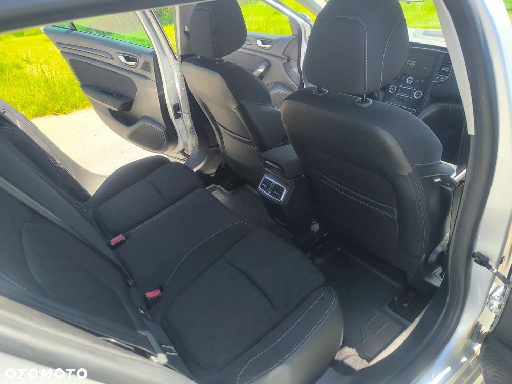 Renault Megane 1.3 TCe FAP Limited EDC - 16