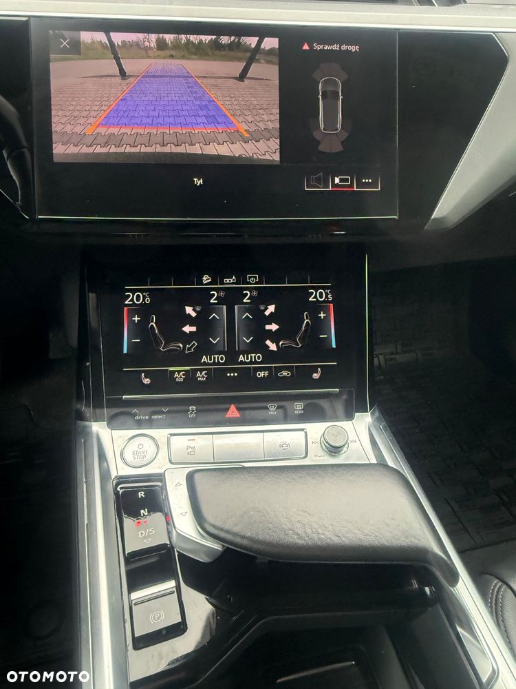 Audi e-tron 50 Quattro S Line - 30