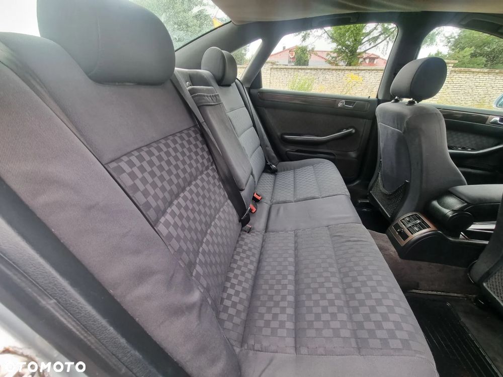 Audi A6 Limousine - 11
