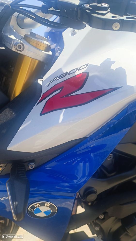 BMW F 900 R - 12