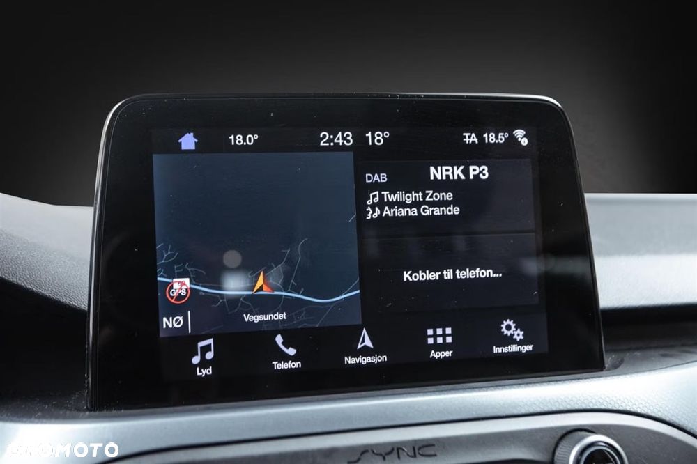 Ford Focus 1.0 EcoBoost Active - 26