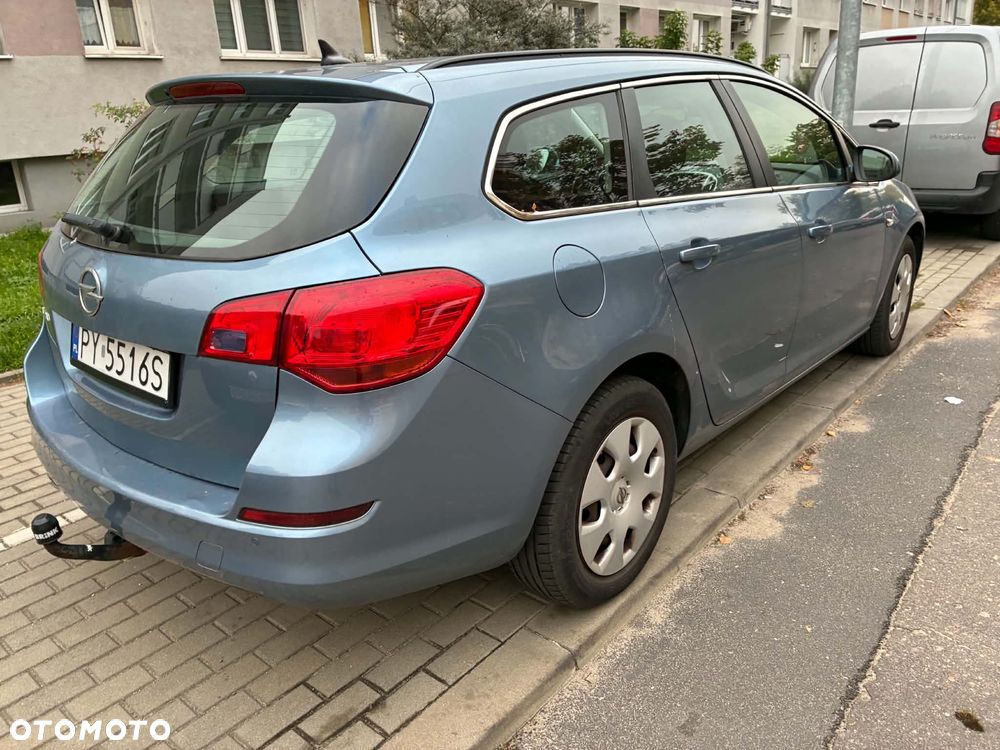 Opel Astra - 18