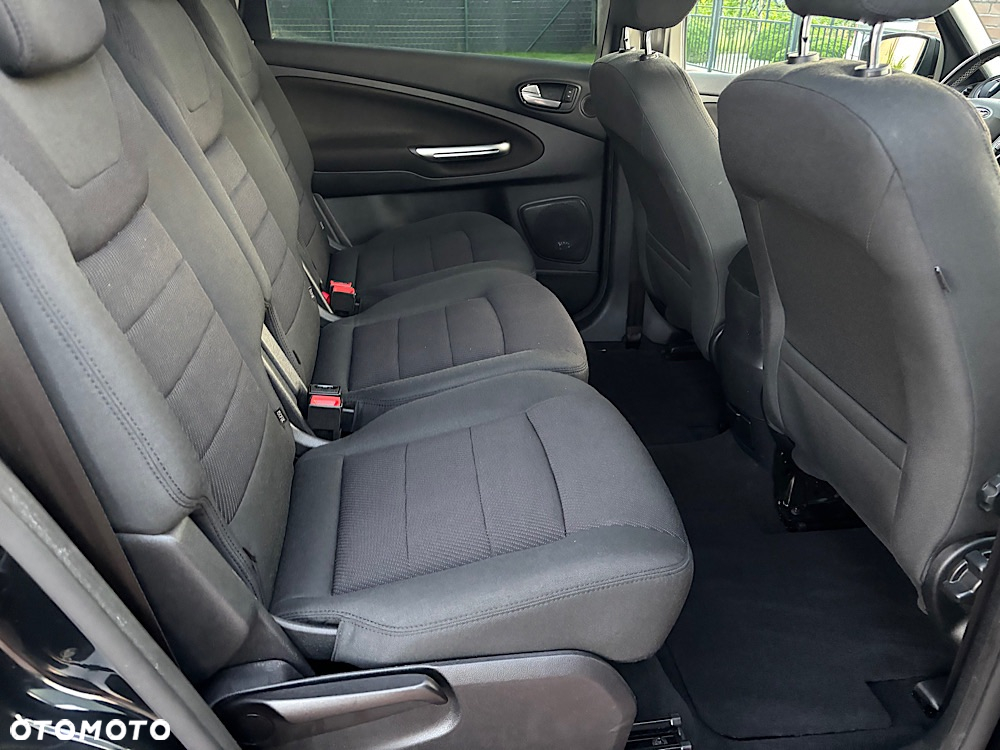 Ford S-Max 2.0 TDCi Titanium - 25