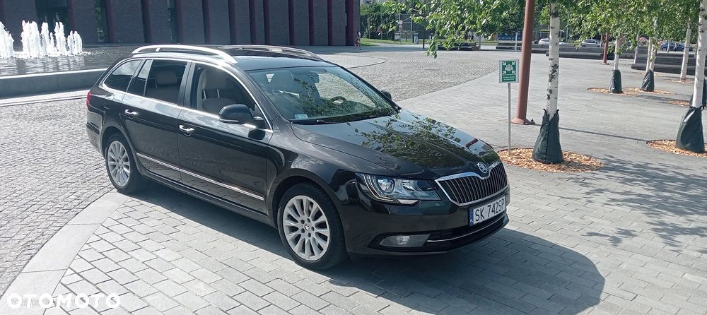 Skoda Superb 2.0 TDI 4x4 Elegance DSG - 10