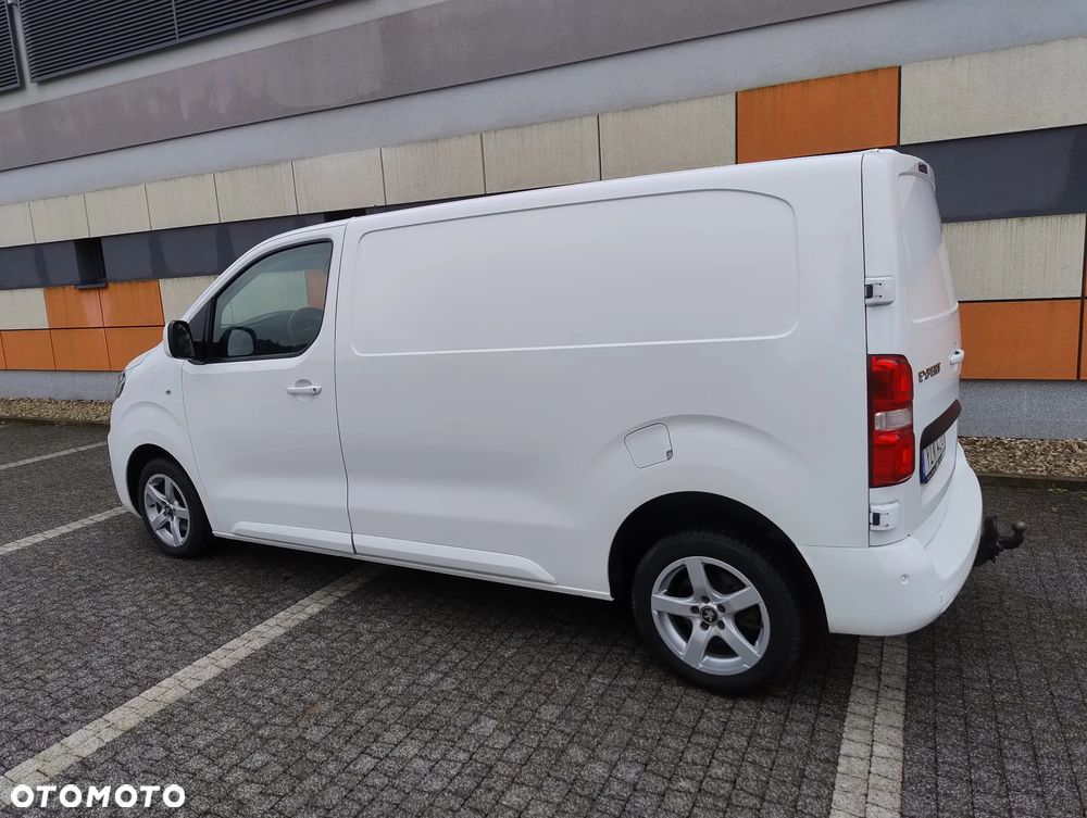 Peugeot EXPERT NOWY MODEL 1.6 HDI (101KM) AUTOMAT (L2H1) (EURO,6) KLIMA WEBASTO FULL OPCJA STAN IDEALNY NIE MA RDZY 100% BEZWYPADKOWY SERWIS A.S.O. DO KOŃCA ! ! ! - 4