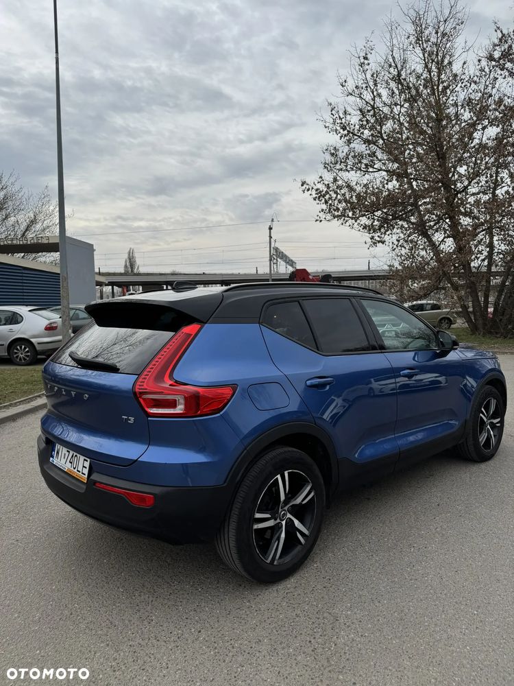 Volvo XC 40 T3 R-Design - 2