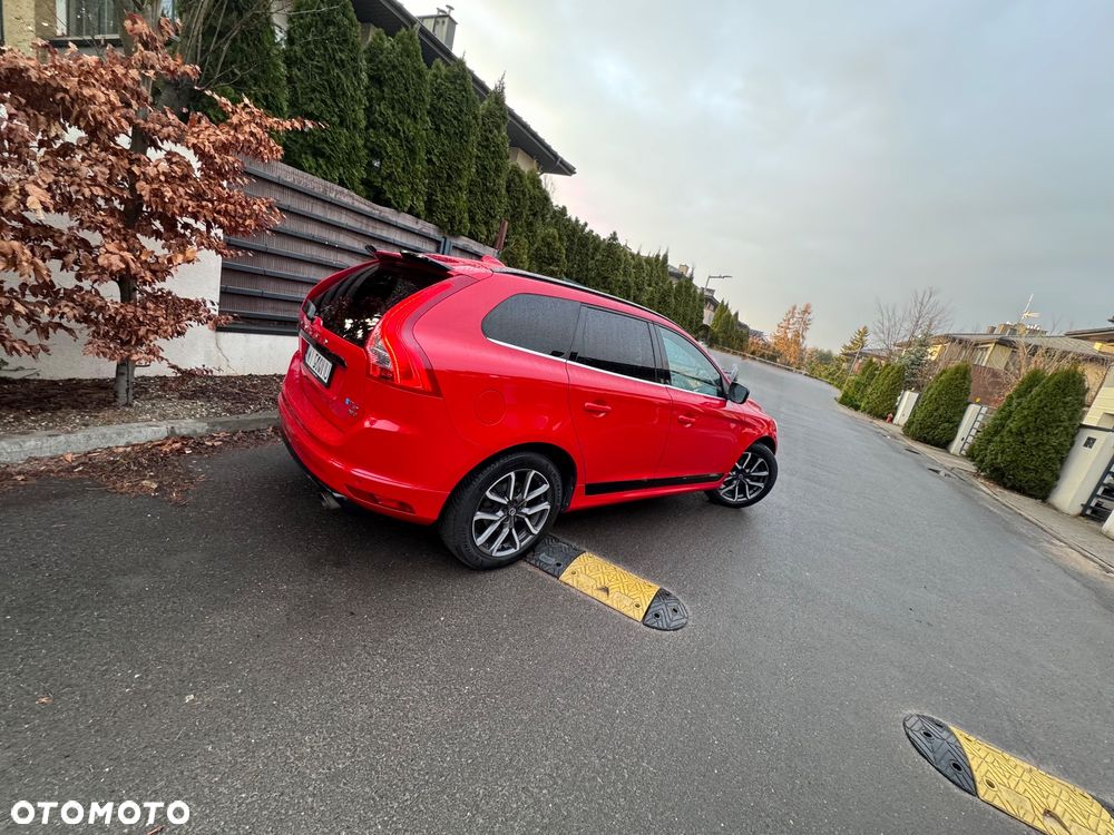 Volvo XC 60 T6 Drive-E R-Design Summum - 14