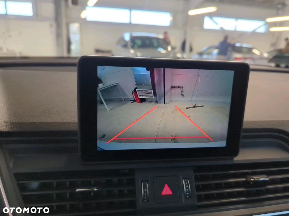 Audi Q5 35 TDI mHEV S Line S tronic - 13