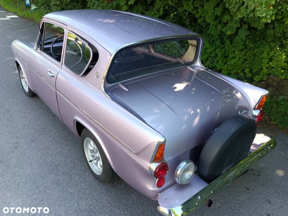Ford Inny - 9