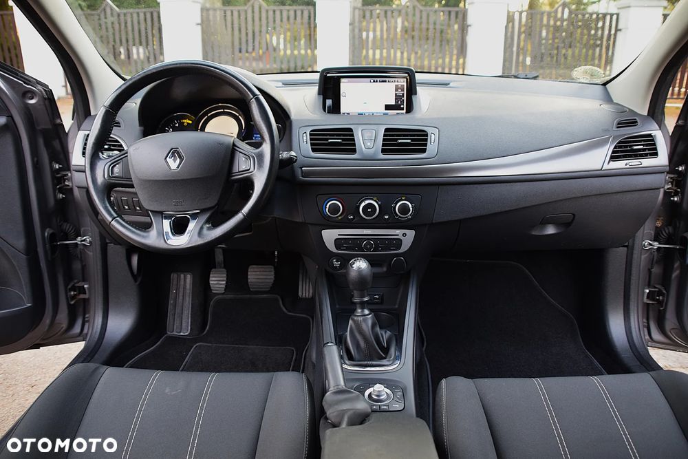 Renault Megane BLUE dCi 115 BUSINESS EDITION - 30