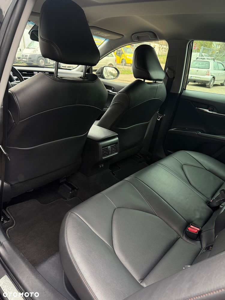 Toyota Camry 2.5 Hybrid Executive CVT - 20