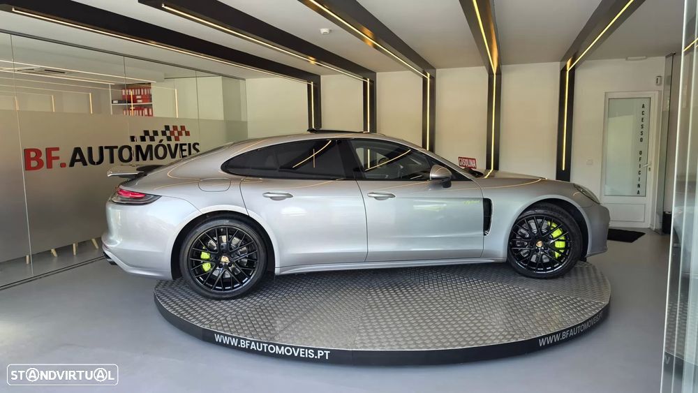 Porsche Panamera 4S E-Hybrid - 8