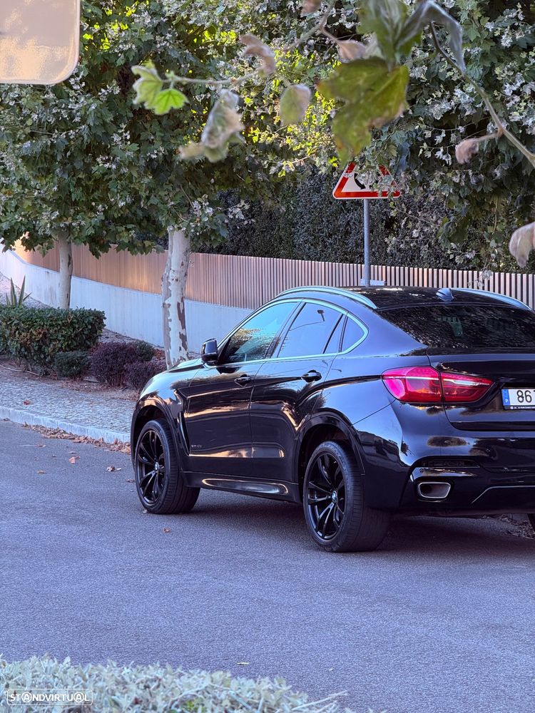 BMW X6 40 d xDrive Pack M — fotografia 19