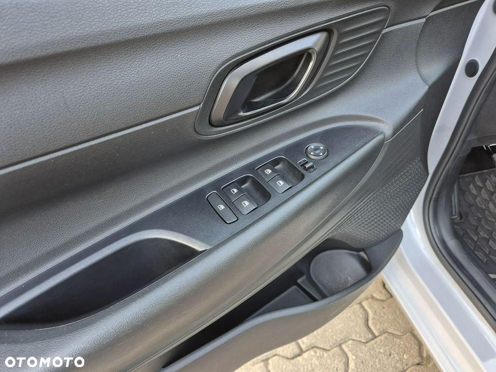 Hyundai i20 1.2 Modern - 12