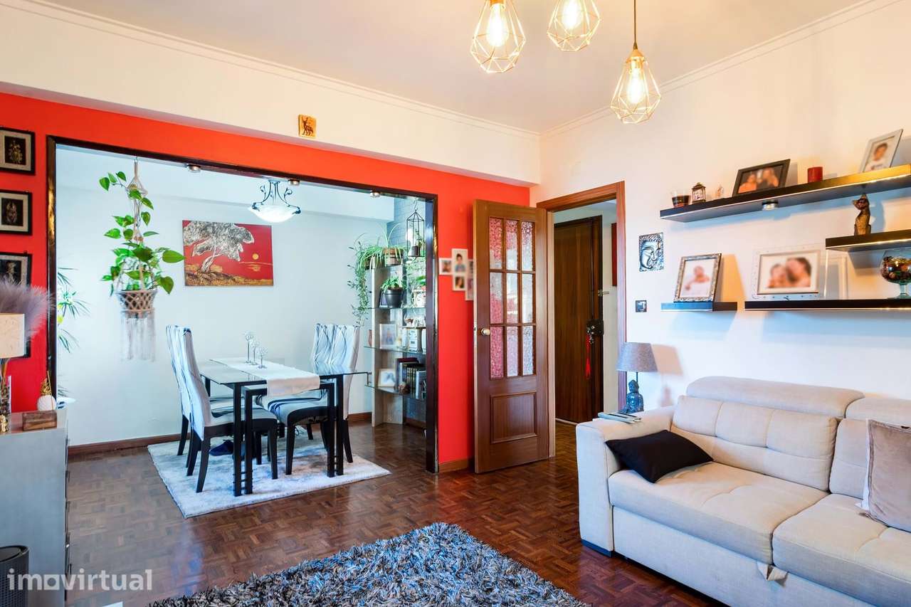 T2 Póvoa Santa Iria | Semi Renovado - Grande imagem: 4/26