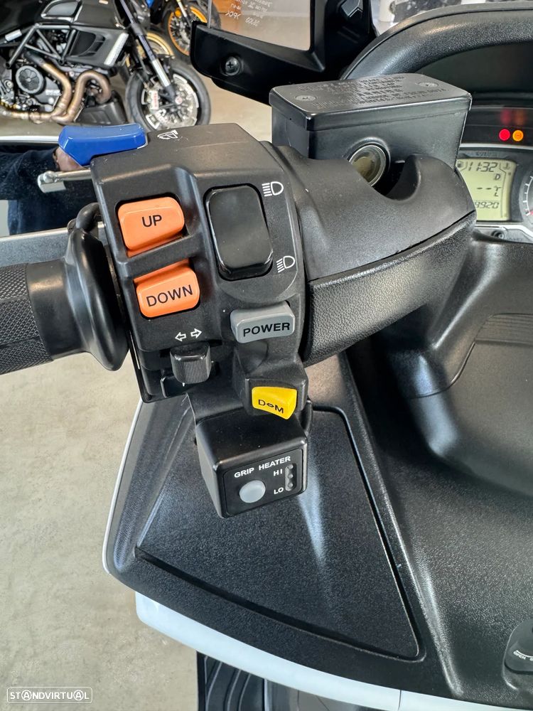 Suzuki Burgman EXECUTIVE - 4