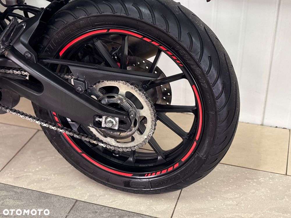 Yamaha MT - 15