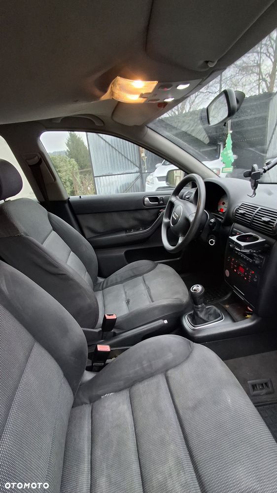 Audi A3 Sportback - 16