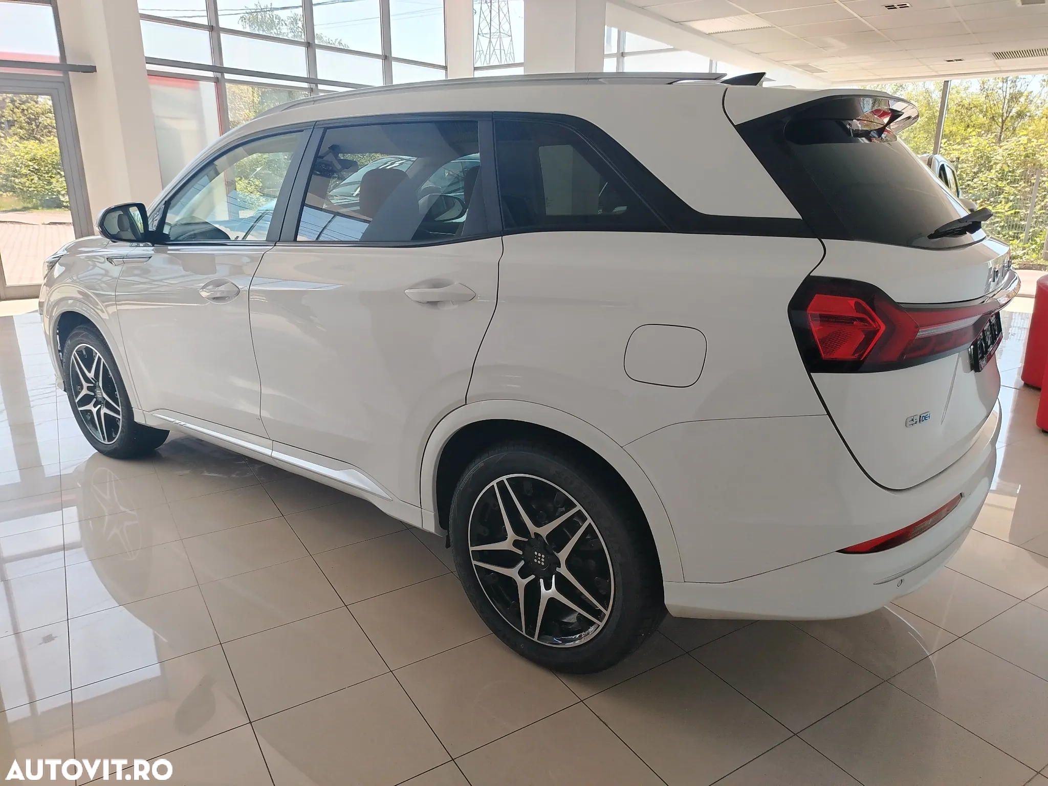 DFSK E5 Fengon PHEV - 4