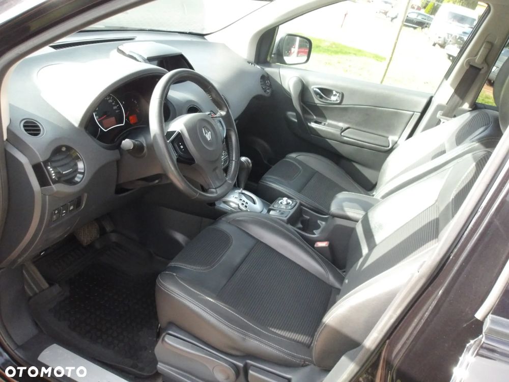 Renault Koleos 2.0 dCi 4x4 Bose Edition - 11