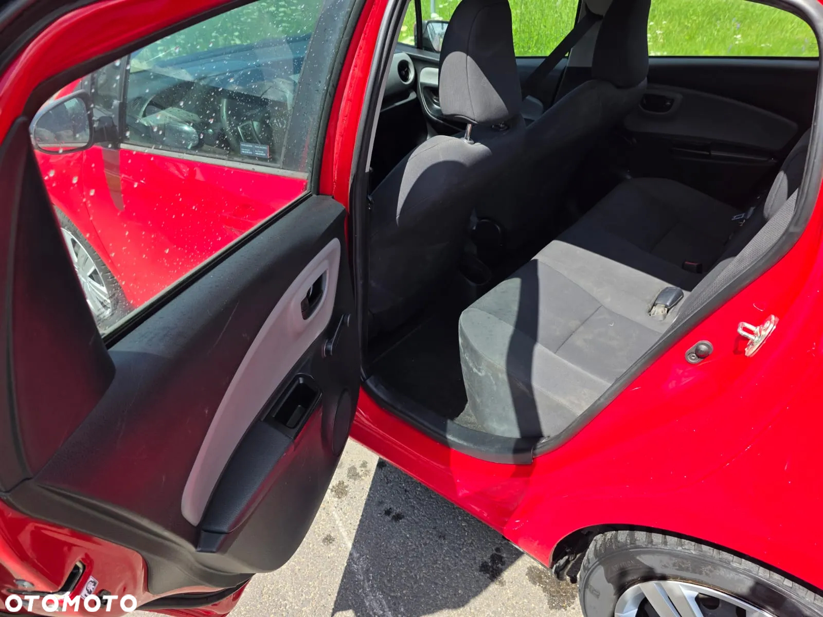 Toyota Yaris 1.0 Active - 8