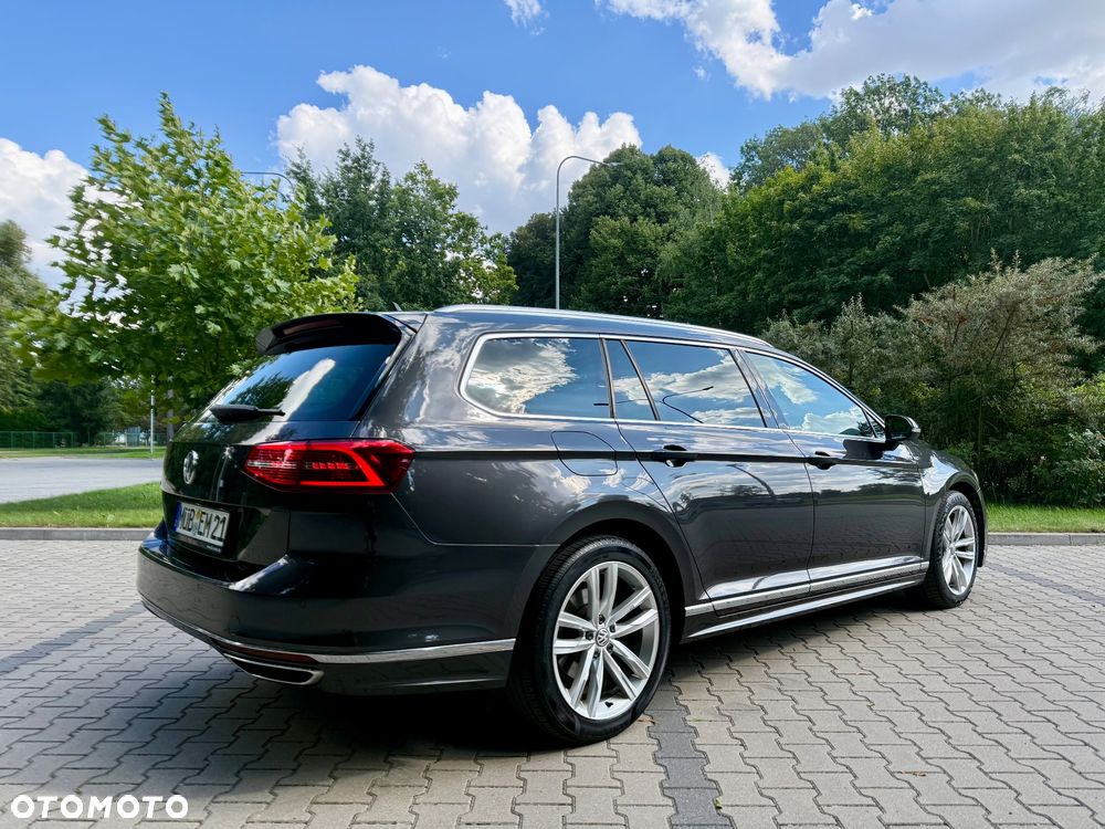 Volkswagen Passat Variant 2.0 TDI DSG (BlueMotion Technology) Highline - 26