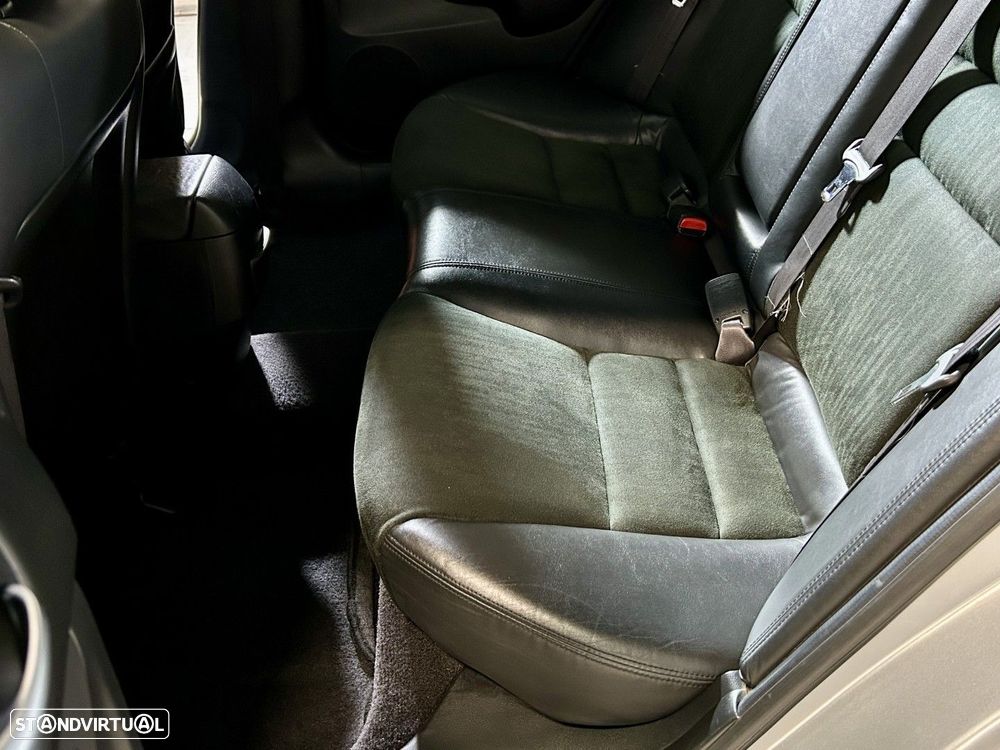 Honda Accord 2.0 Sport - 57