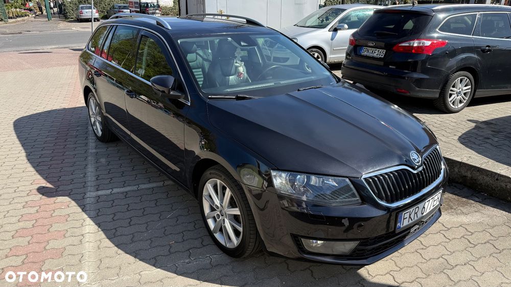 Skoda Octavia 1.6 TDI Edition DSG - 1