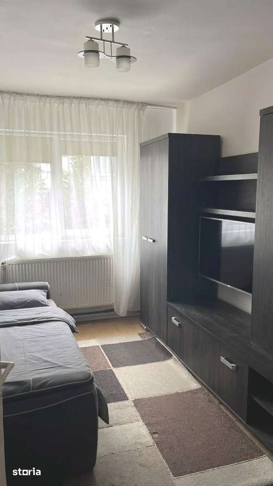 Apartament cu 2 camere, 42 mp, decomandat, etaj intemediar, zona Clabu — fotografia 1