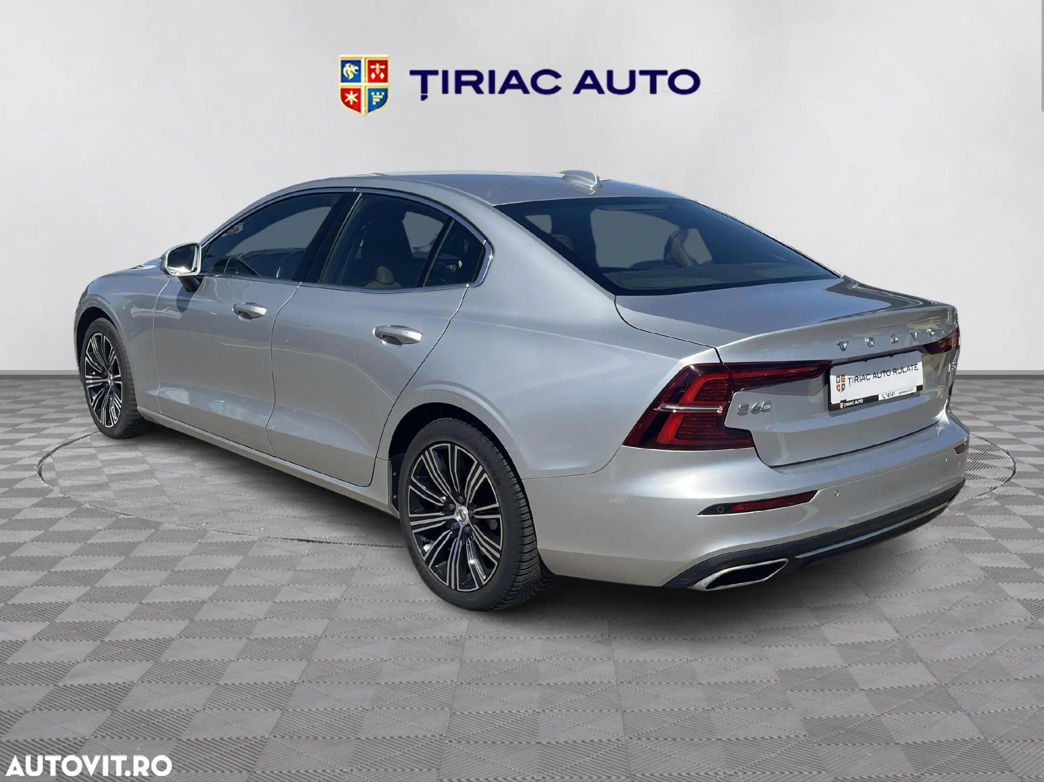 Volvo S60 - 3