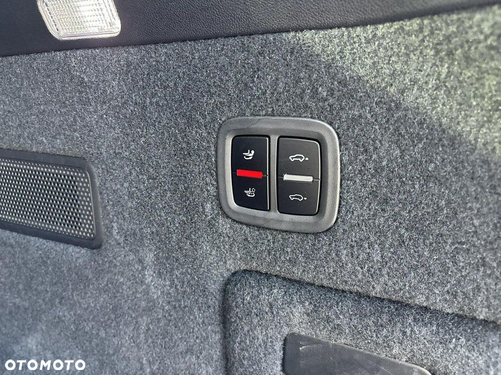 Porsche Cayenne - 17