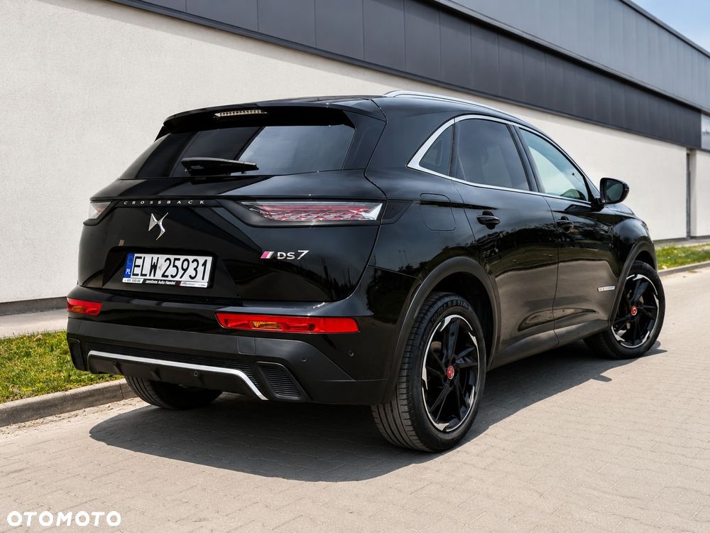 DS Automobiles DS 7 Crossback - 11