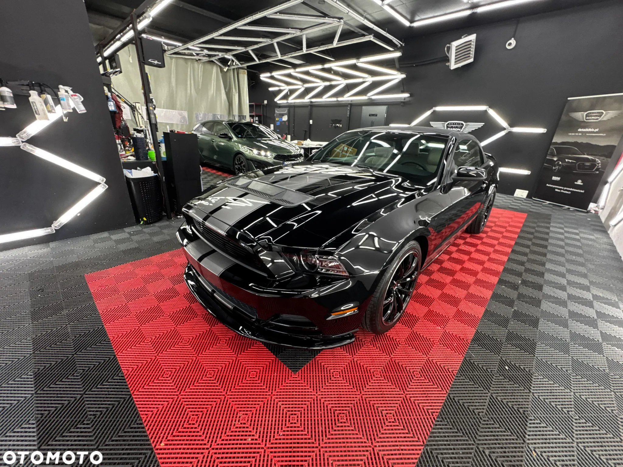Ford Mustang 3.7 V6 Premium - 24