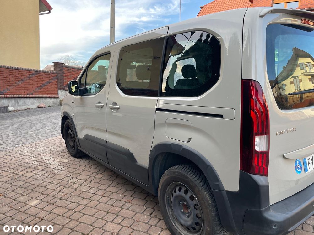 Peugeot Rifter - 6