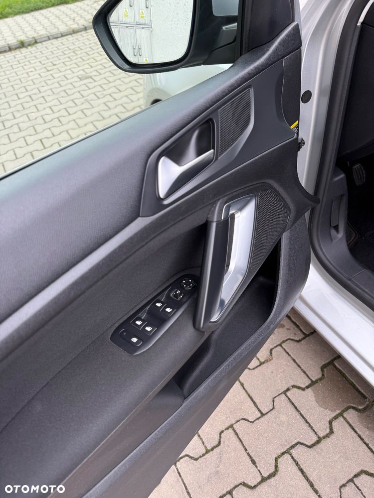 Peugeot 308 1.2 PureTech GPF Active S&S - 17